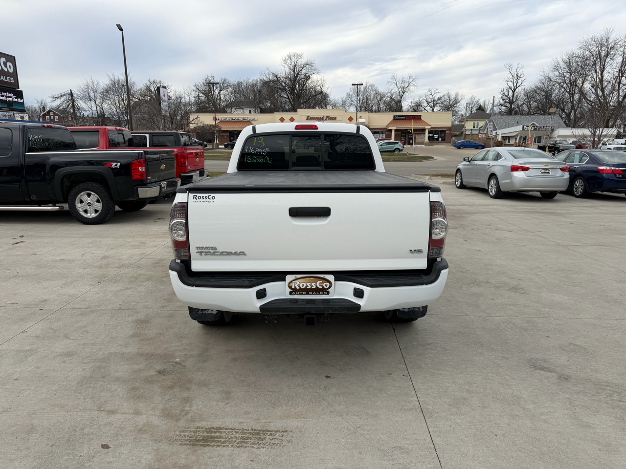 Toyota Tacoma 4WD Double Cab LB V6 AT (Natl) 2013