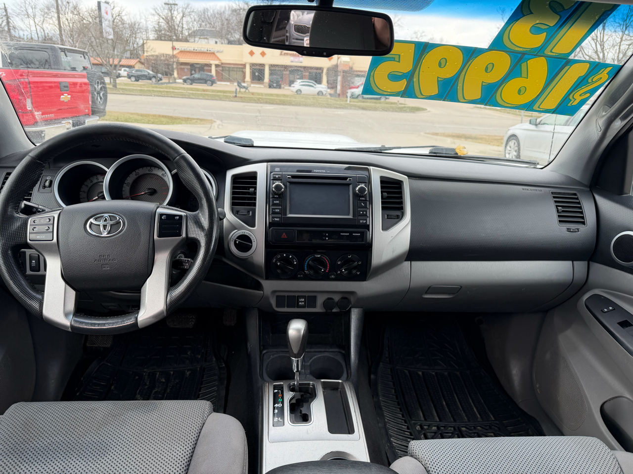 Toyota Tacoma 4WD Double Cab LB V6 AT (Natl) 2013