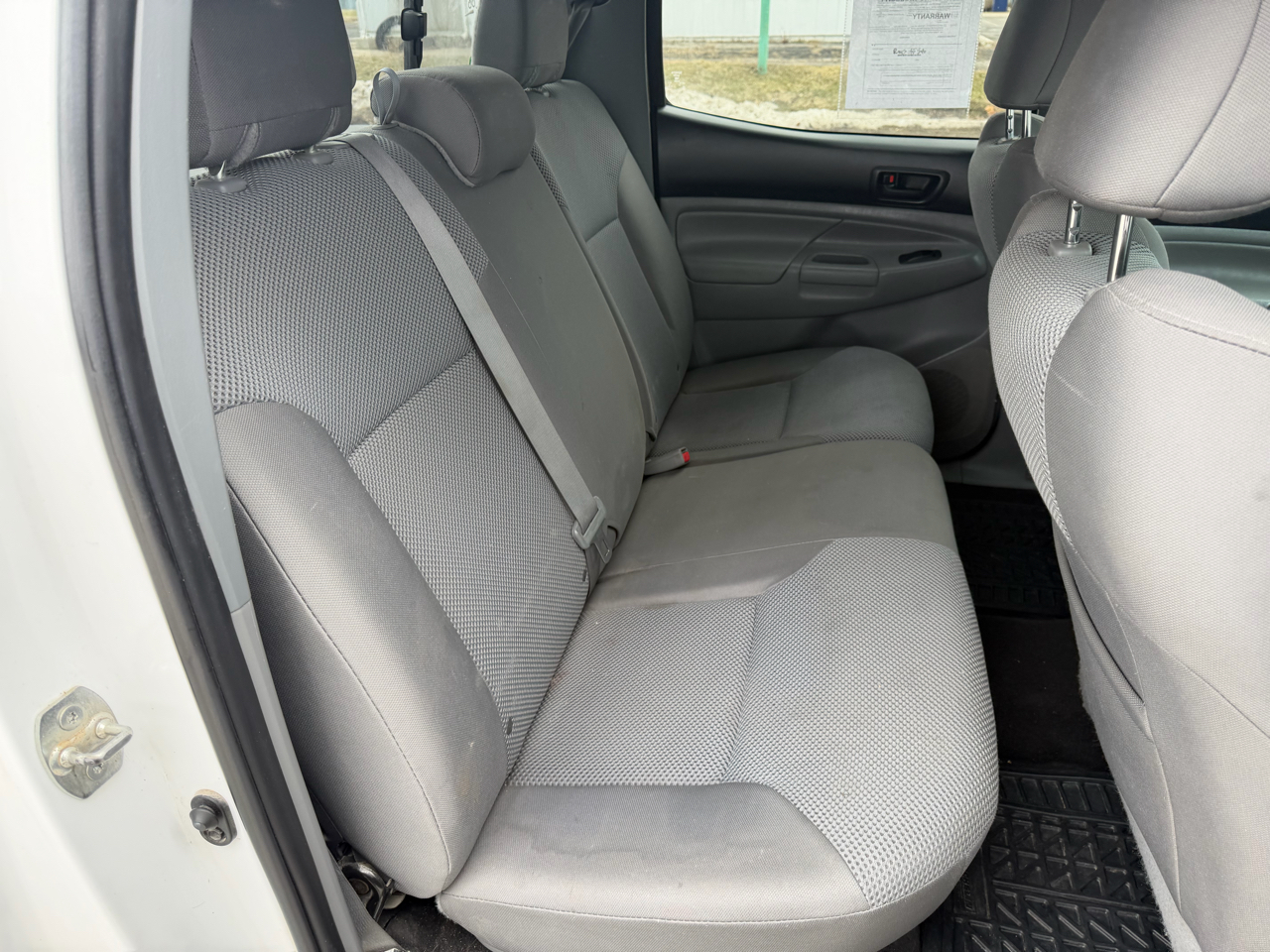 Toyota Tacoma 4WD Double Cab LB V6 AT (Natl) 2013