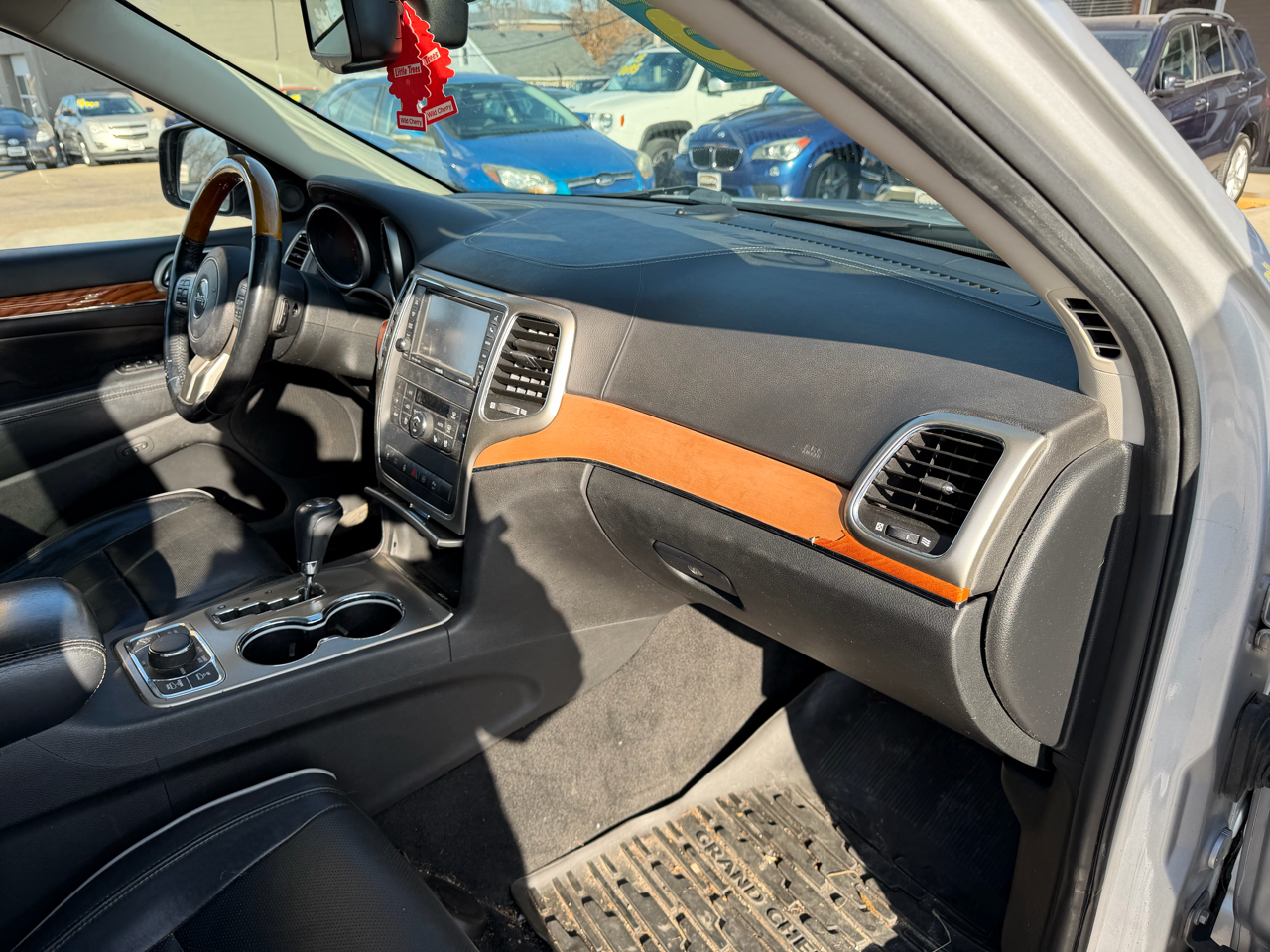 Jeep Grand Cherokee Overland 4WD 2012