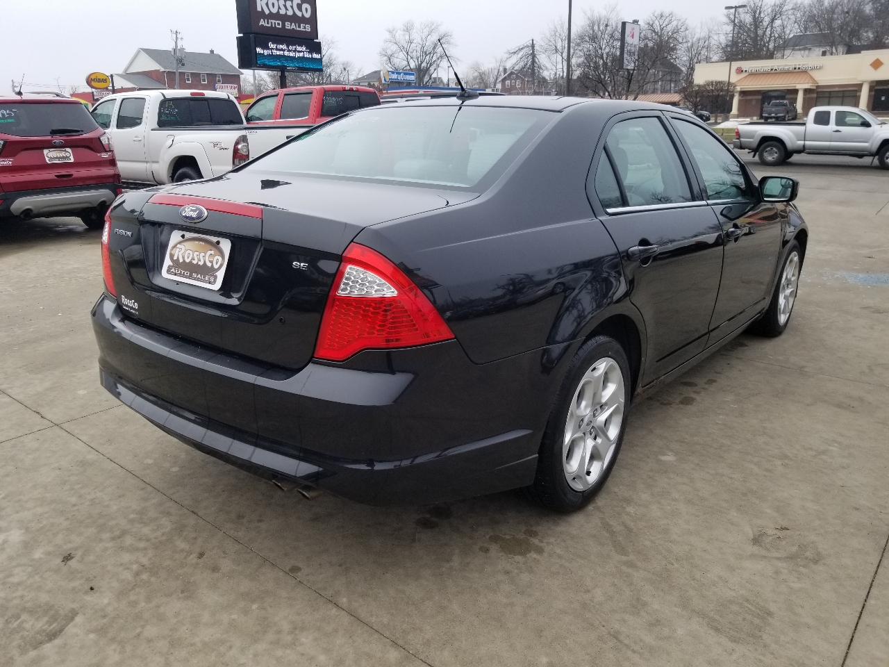 Ford Fusion I4 SE 2011