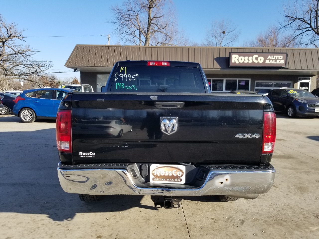RAM 1500 Tradesman Quad Cab 4WD 2014