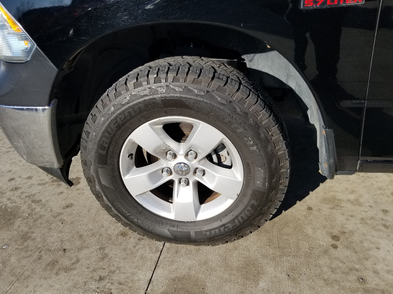 RAM 1500 Tradesman Quad Cab 4WD 2014