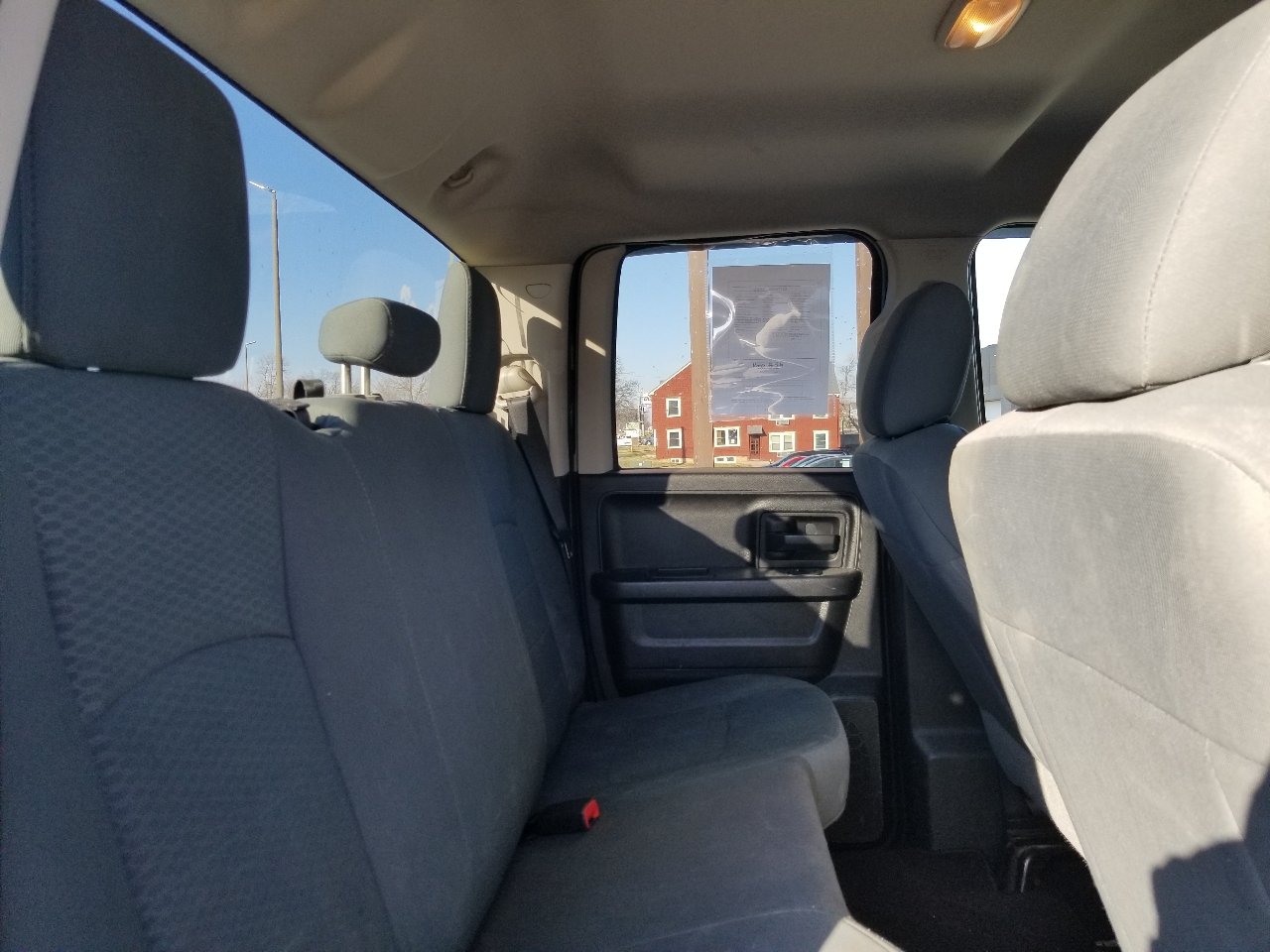 RAM 1500 Tradesman Quad Cab 4WD 2014