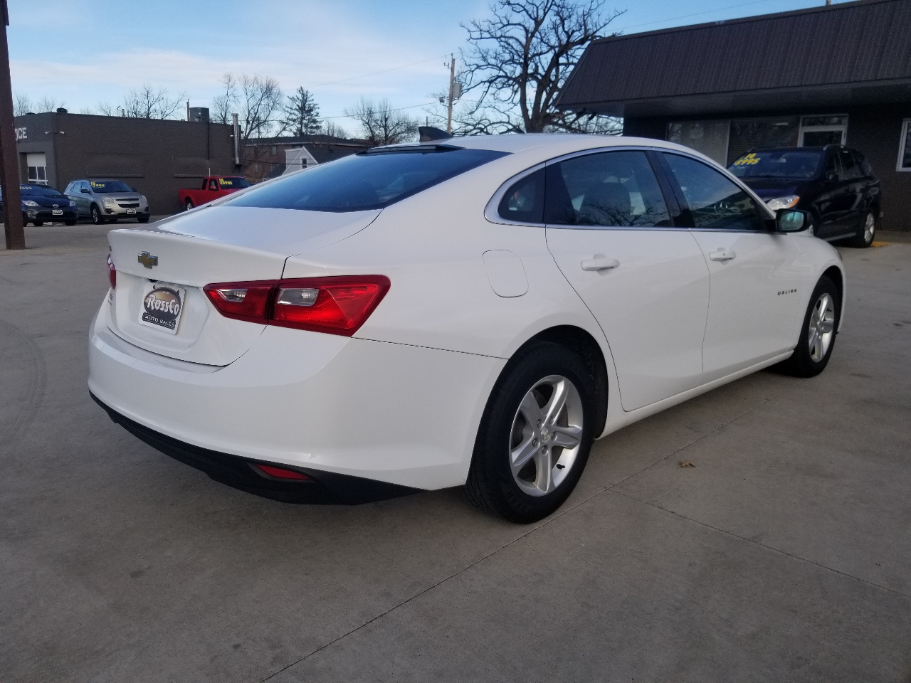 Chevrolet Malibu 4dr Sdn LS w/1LS 2020