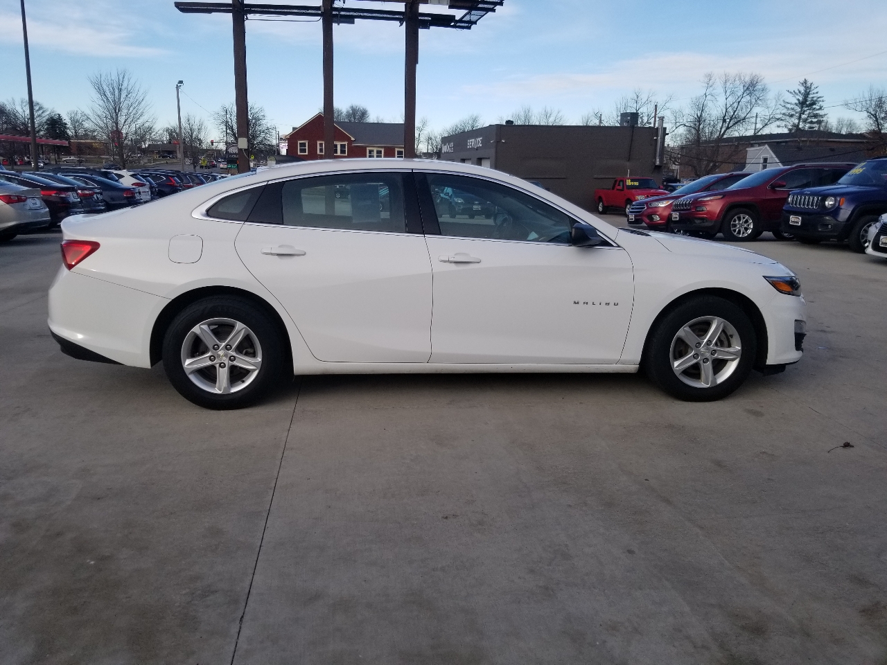 Chevrolet Malibu 4dr Sdn LS w/1LS 2020