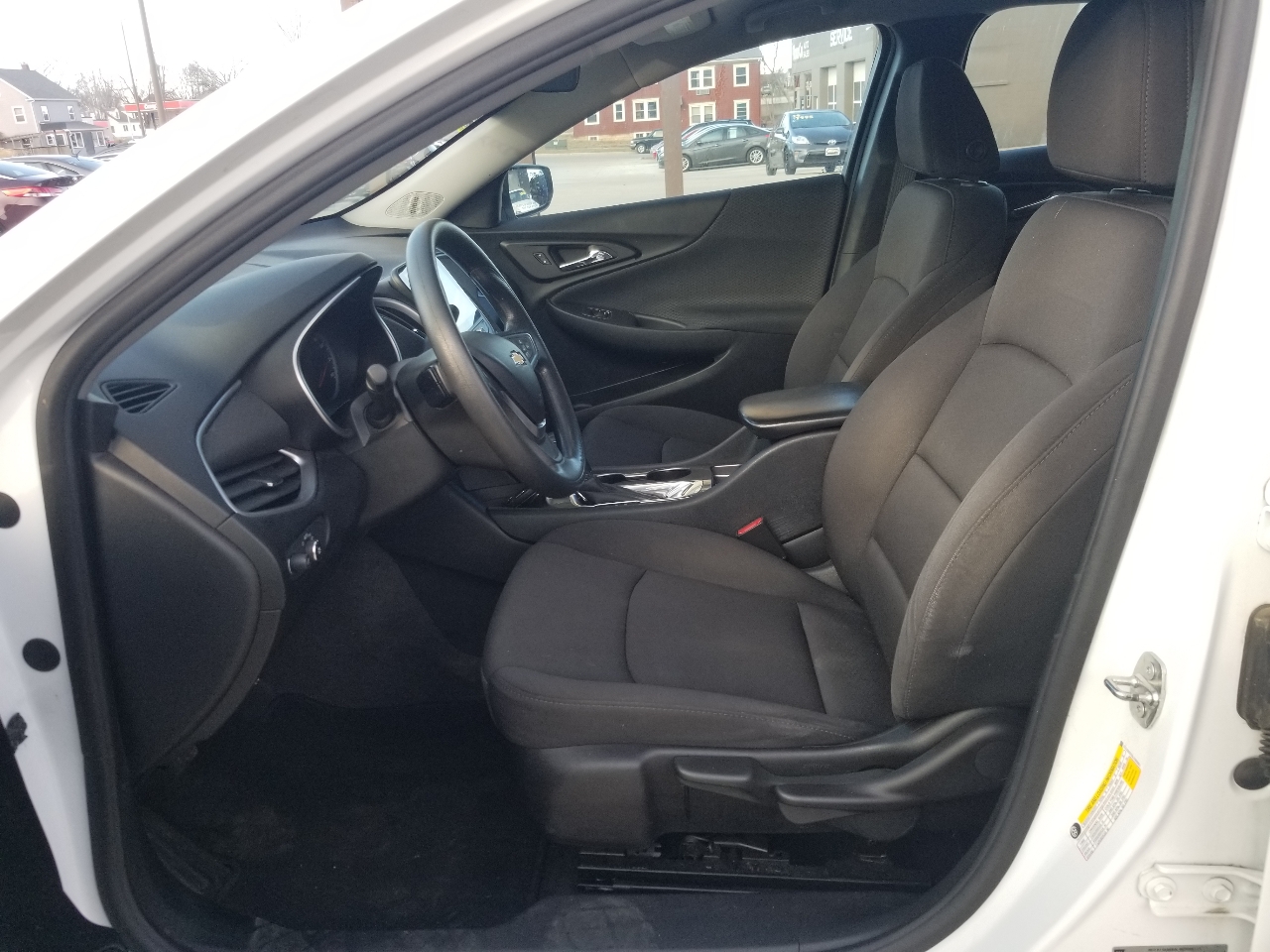 Chevrolet Malibu 4dr Sdn LS w/1LS 2020