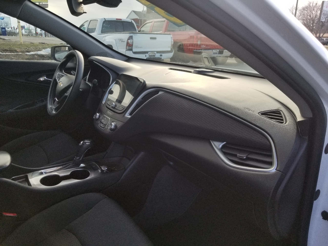 Chevrolet Malibu 4dr Sdn LS w/1LS 2020