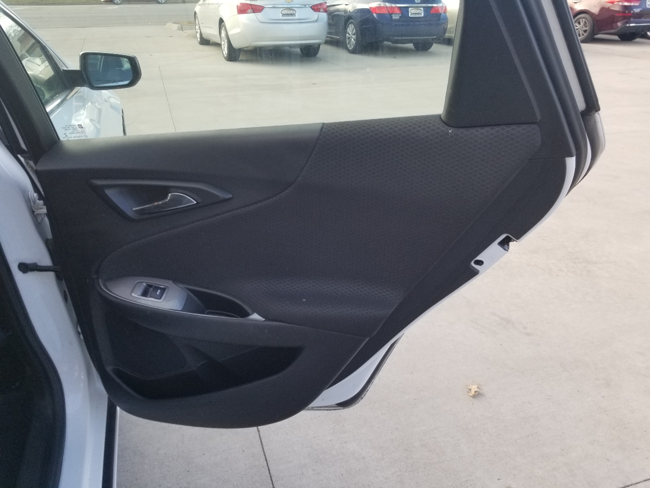 Chevrolet Malibu 4dr Sdn LS w/1LS 2020