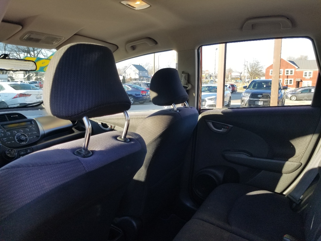 Honda Fit Sport 5-Speed AT 2012