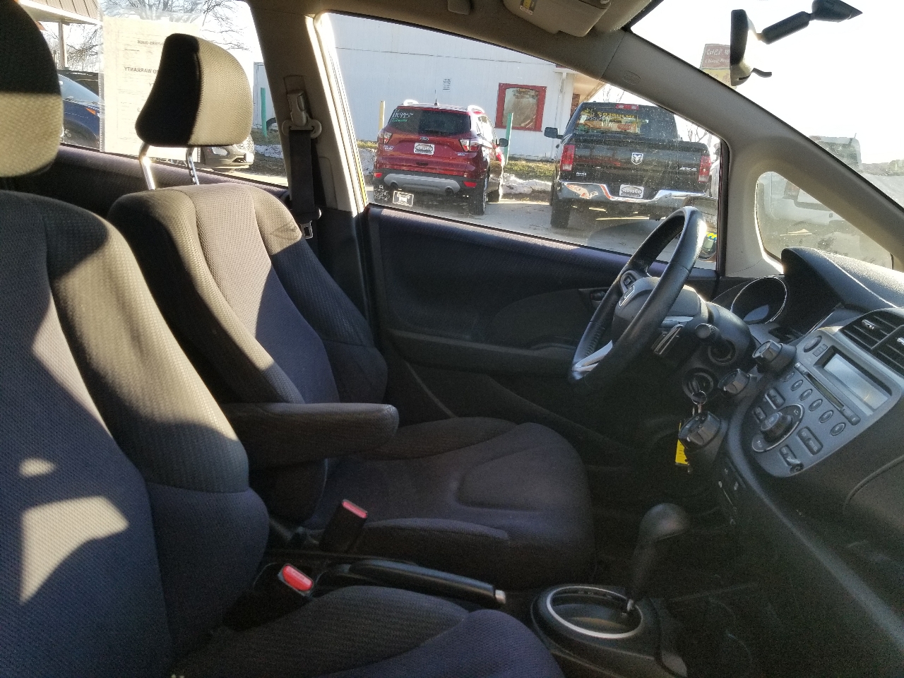 Honda Fit Sport 5-Speed AT 2012