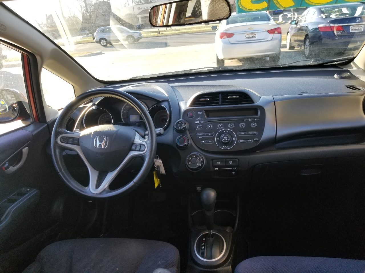 Honda Fit Sport 5-Speed AT 2012