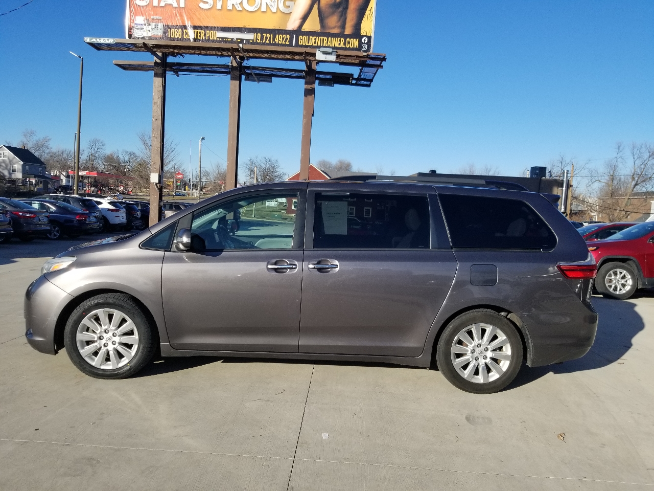 Toyota Sienna Limited 7-Passenger 2015