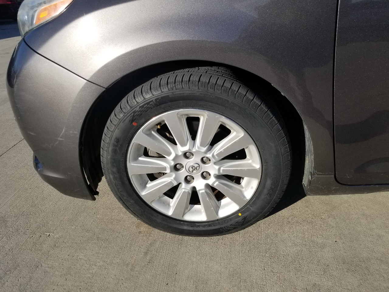 Toyota Sienna Limited 7-Passenger 2015