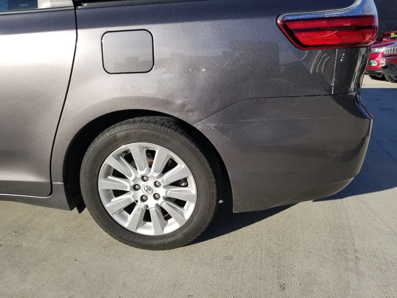 Toyota Sienna Limited 7-Passenger 2015