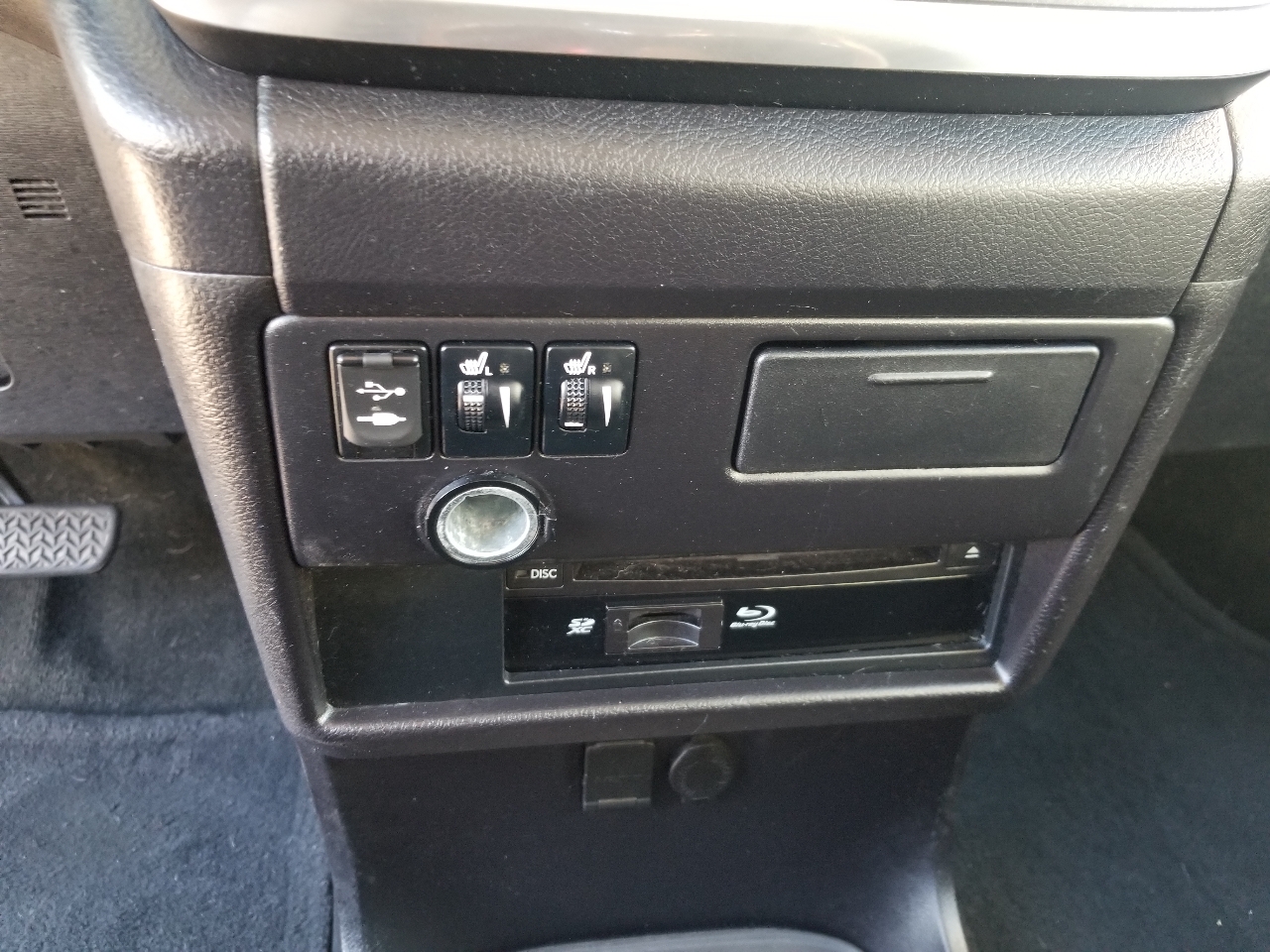 Toyota Sienna Limited 7-Passenger 2015