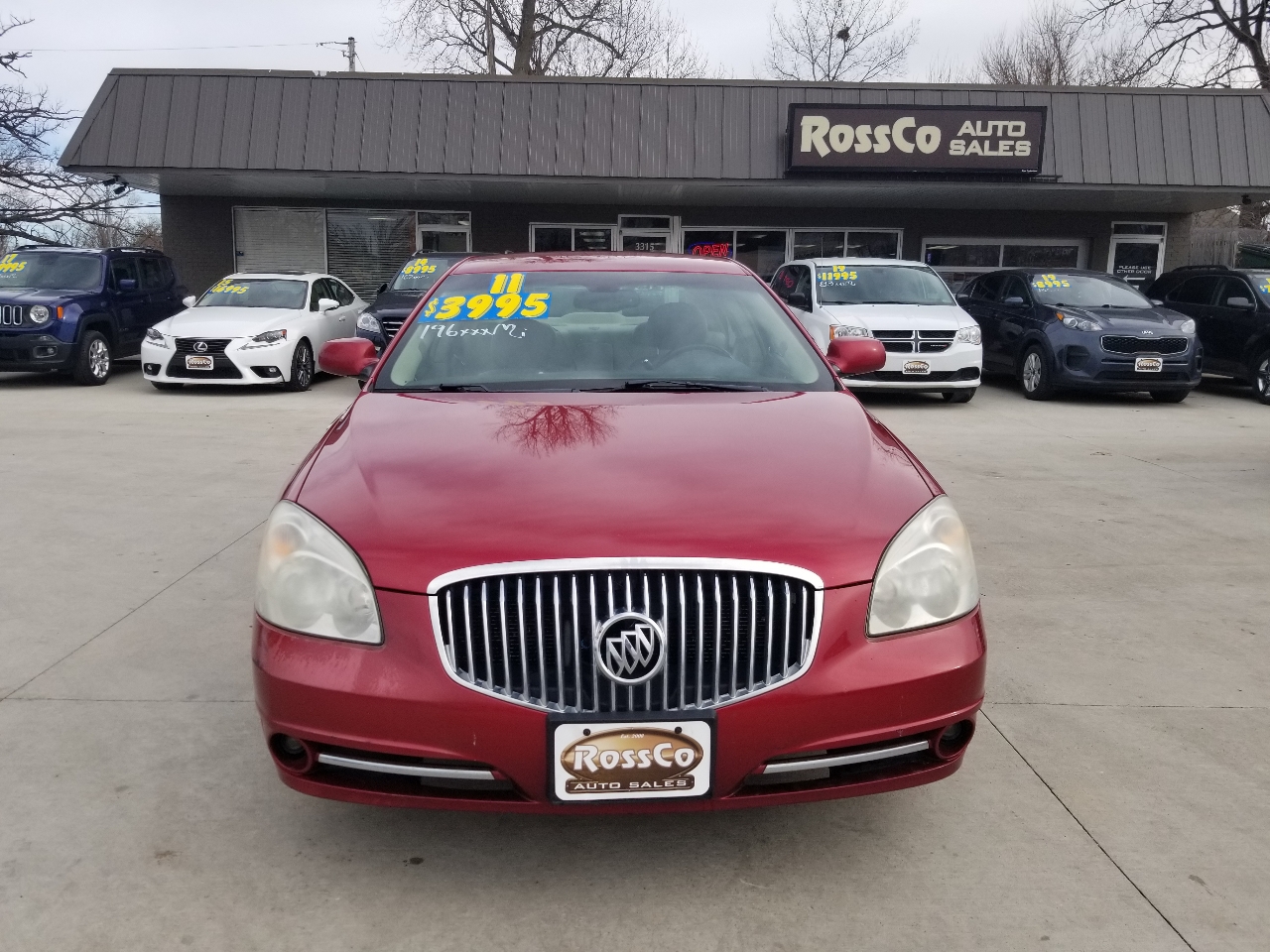 Buick Lucerne 4dr Sdn CXL 2011