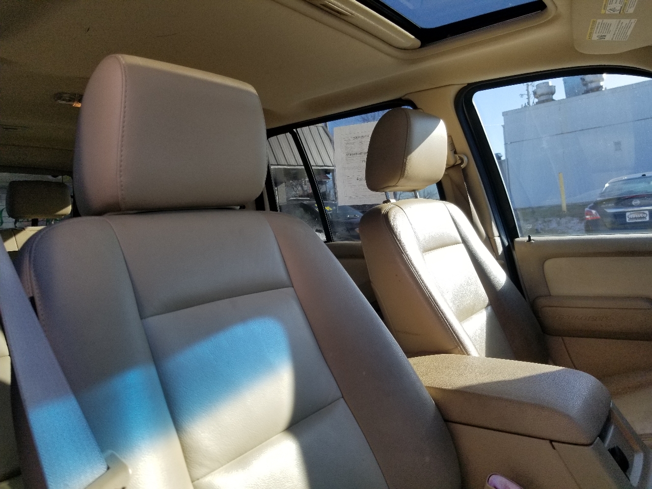 Ford Explorer 4dr 114" WB 4.6L Eddie Bauer 4WD 2006