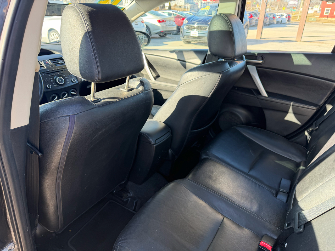 Mazda MAZDA3 I Grand Touring 4-Door 2012