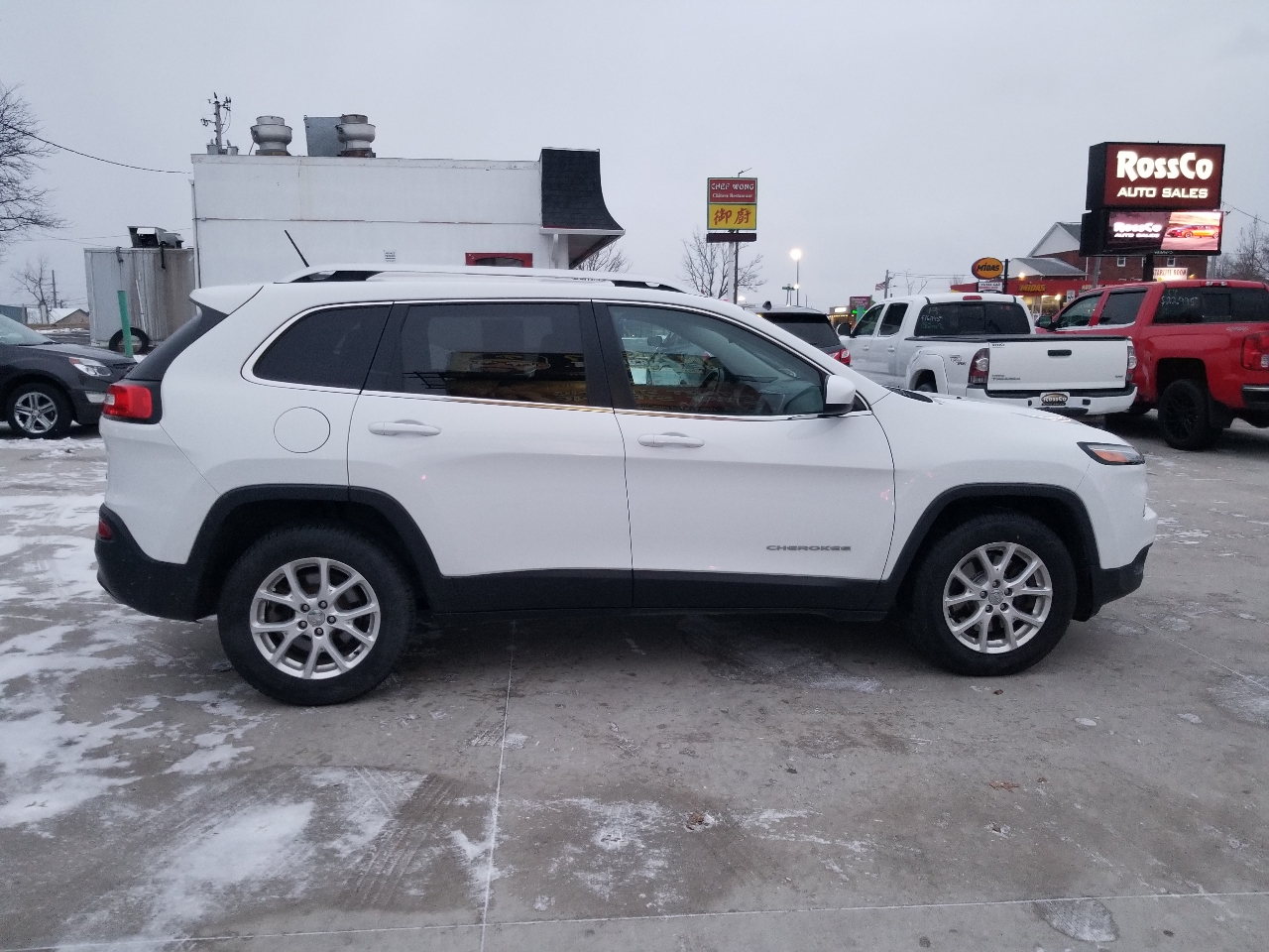 Jeep Cherokee 4WD 4dr Latitude 2015