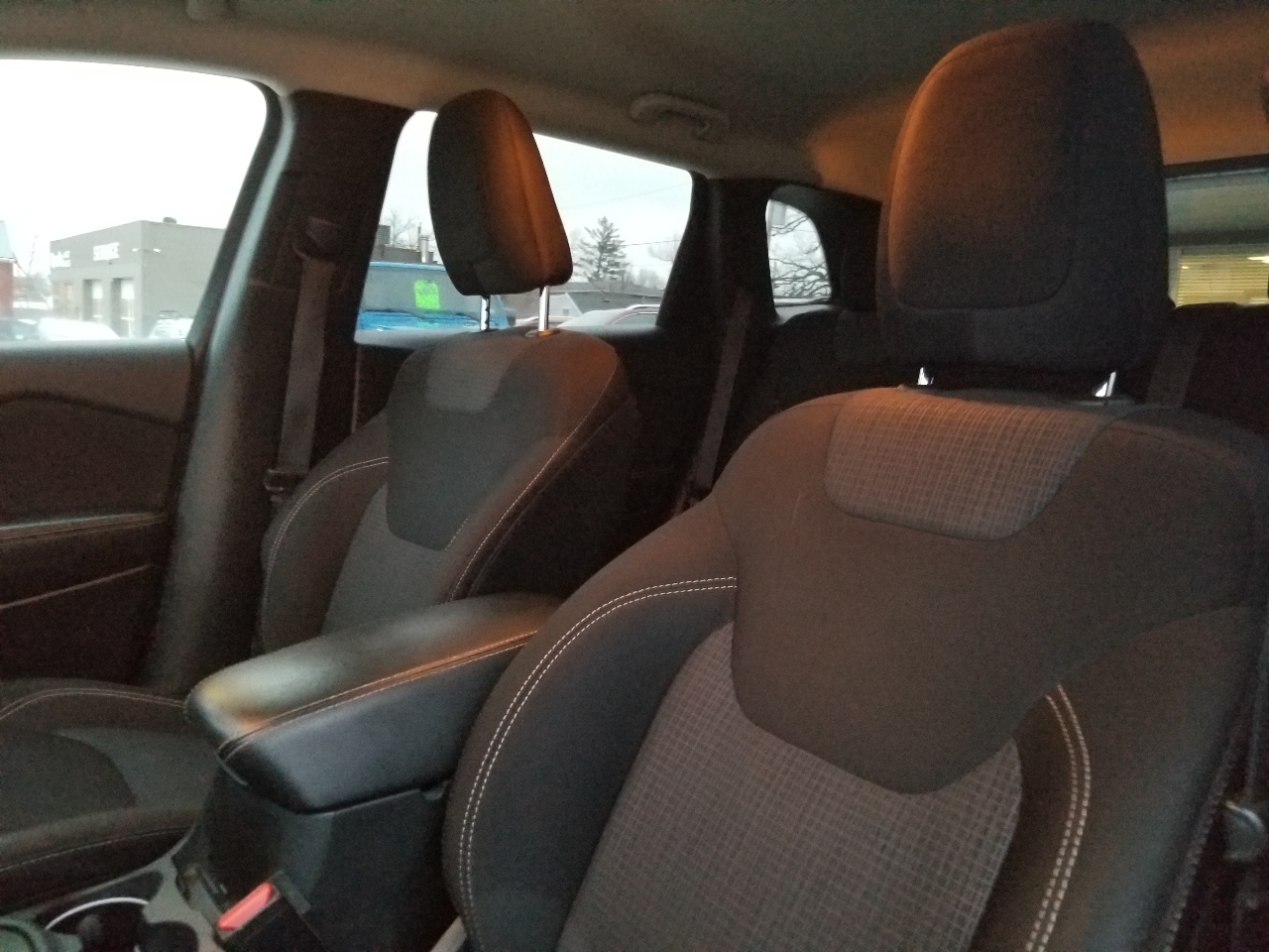 Jeep Cherokee 4WD 4dr Latitude 2015