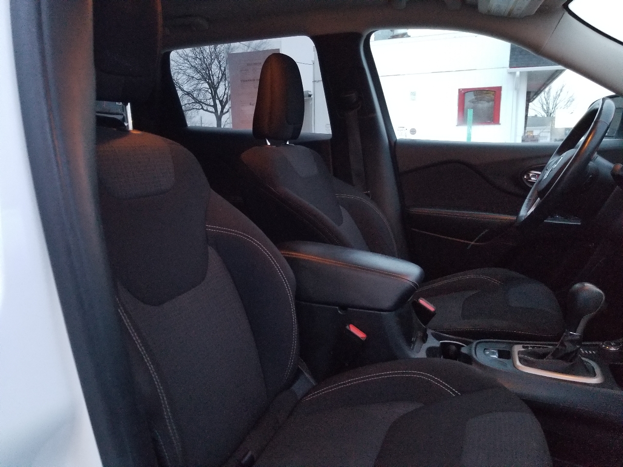 Jeep Cherokee 4WD 4dr Latitude 2015