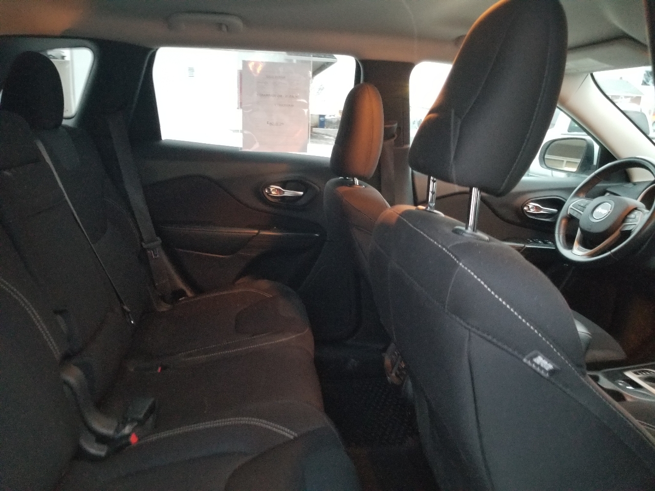 Jeep Cherokee 4WD 4dr Latitude 2015