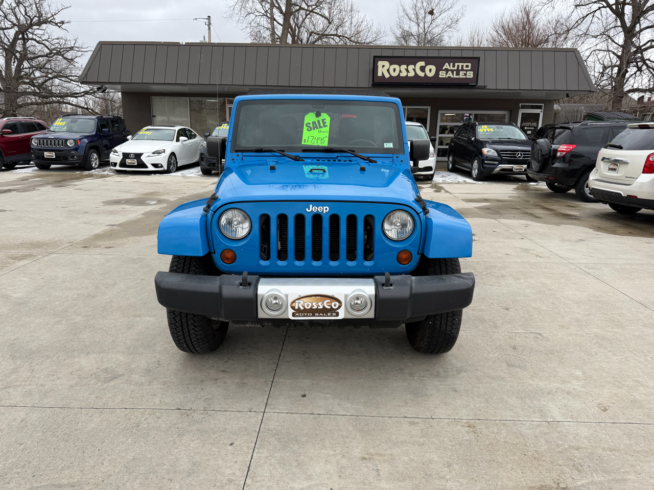 Jeep Wrangler 4WD 4dr Sahara 2012