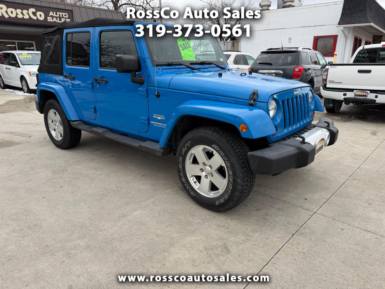 Jeep Wrangler 4WD 4dr Sahara 2012