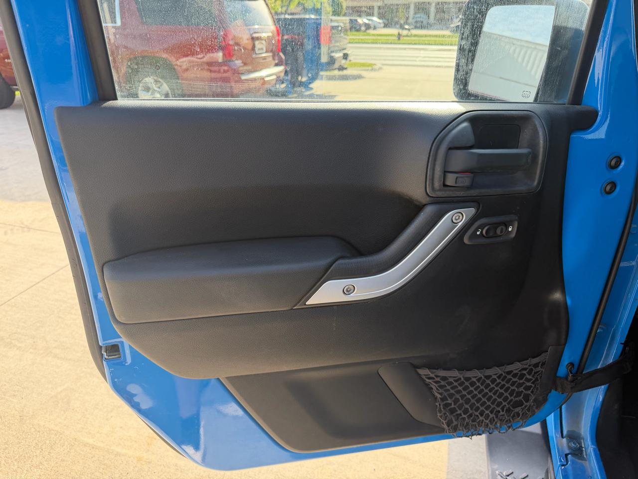 Jeep Wrangler  2012