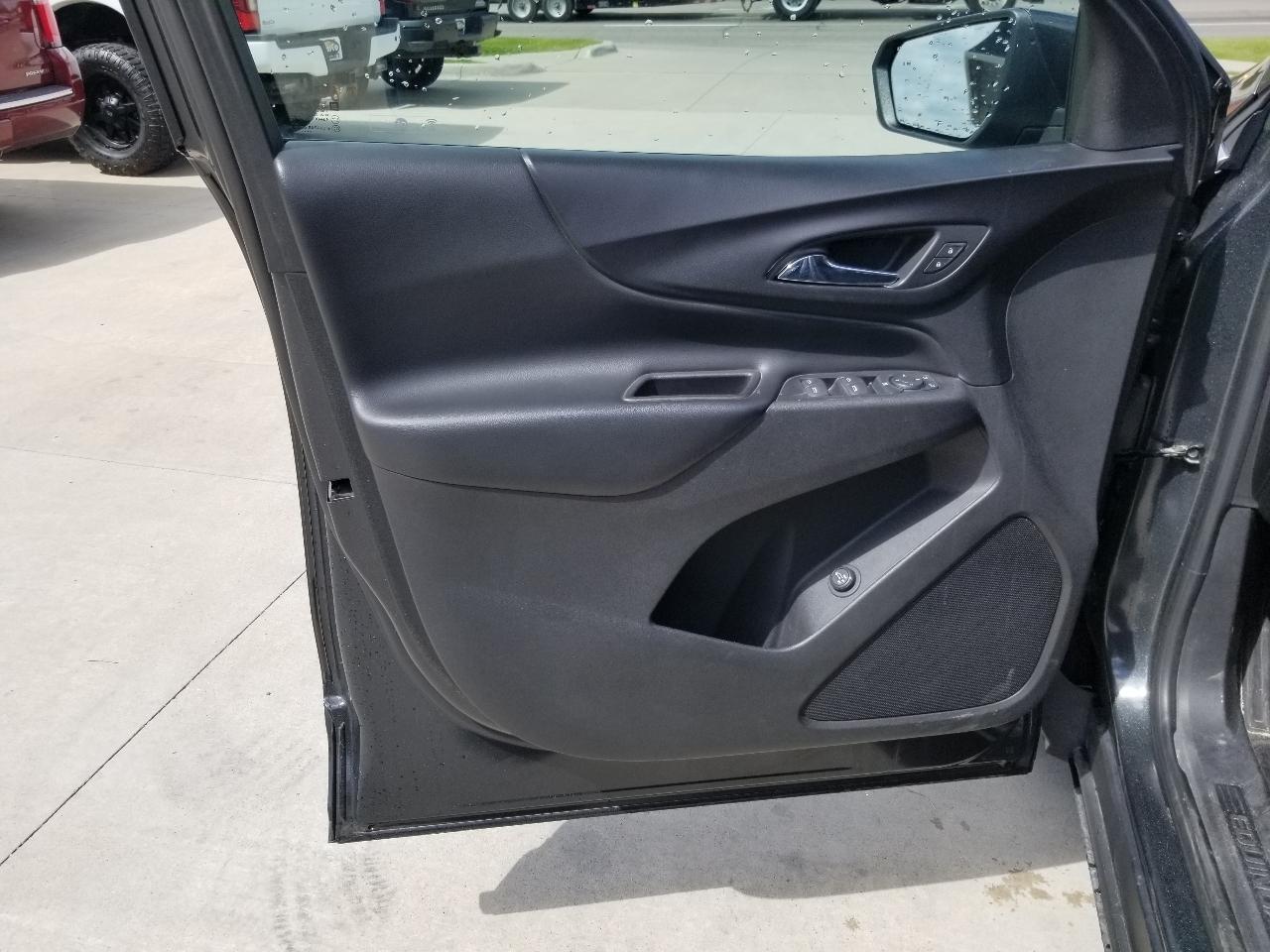 Chevrolet Equinox FWD 4dr LT w/1LT 2018