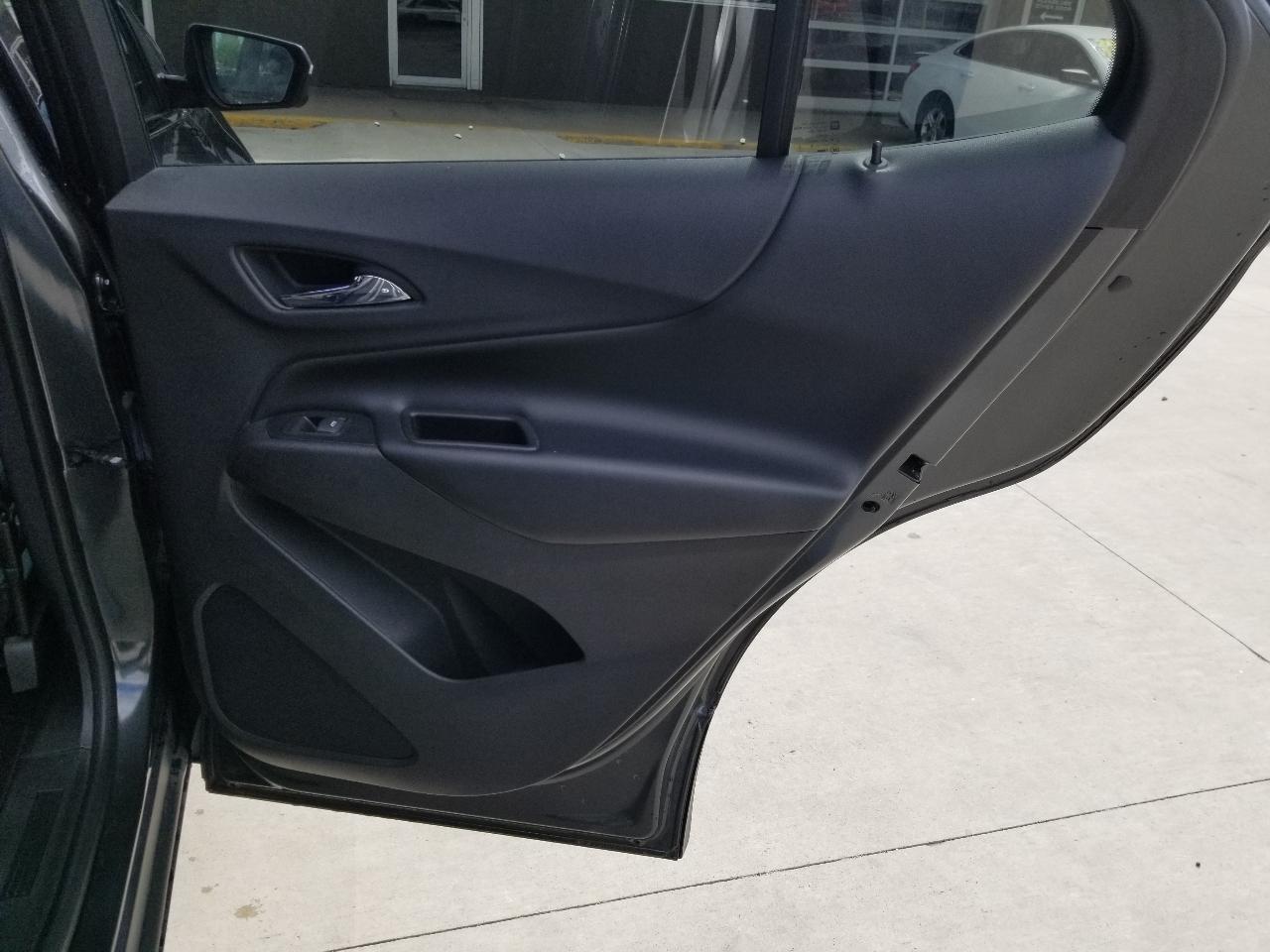 Chevrolet Equinox FWD 4dr LT w/1LT 2018