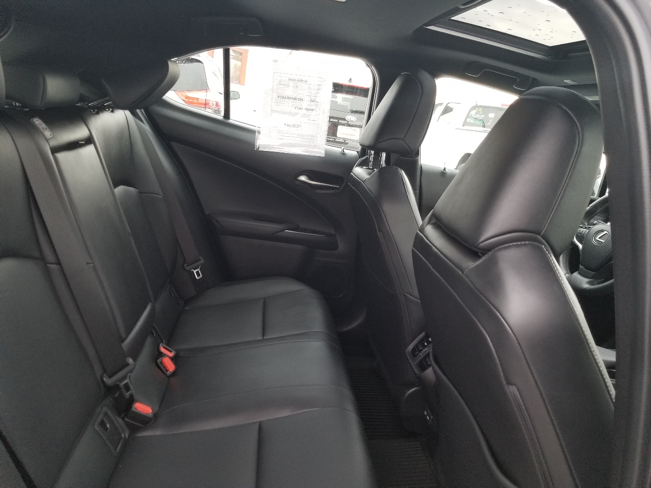 Lexus UX UX 250h AWD 2021