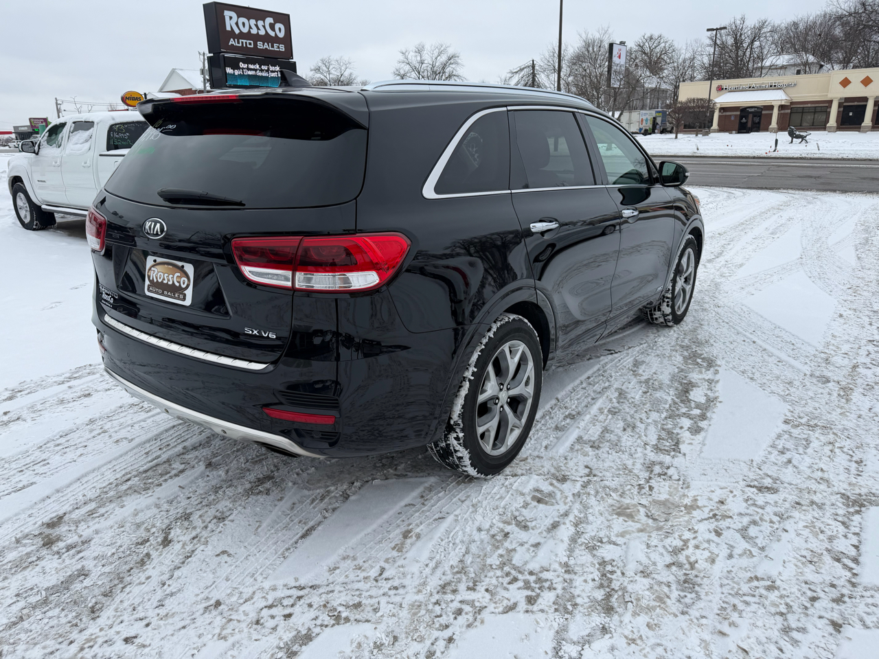 Kia Sorento AWD 4dr 3.3L SX 2016