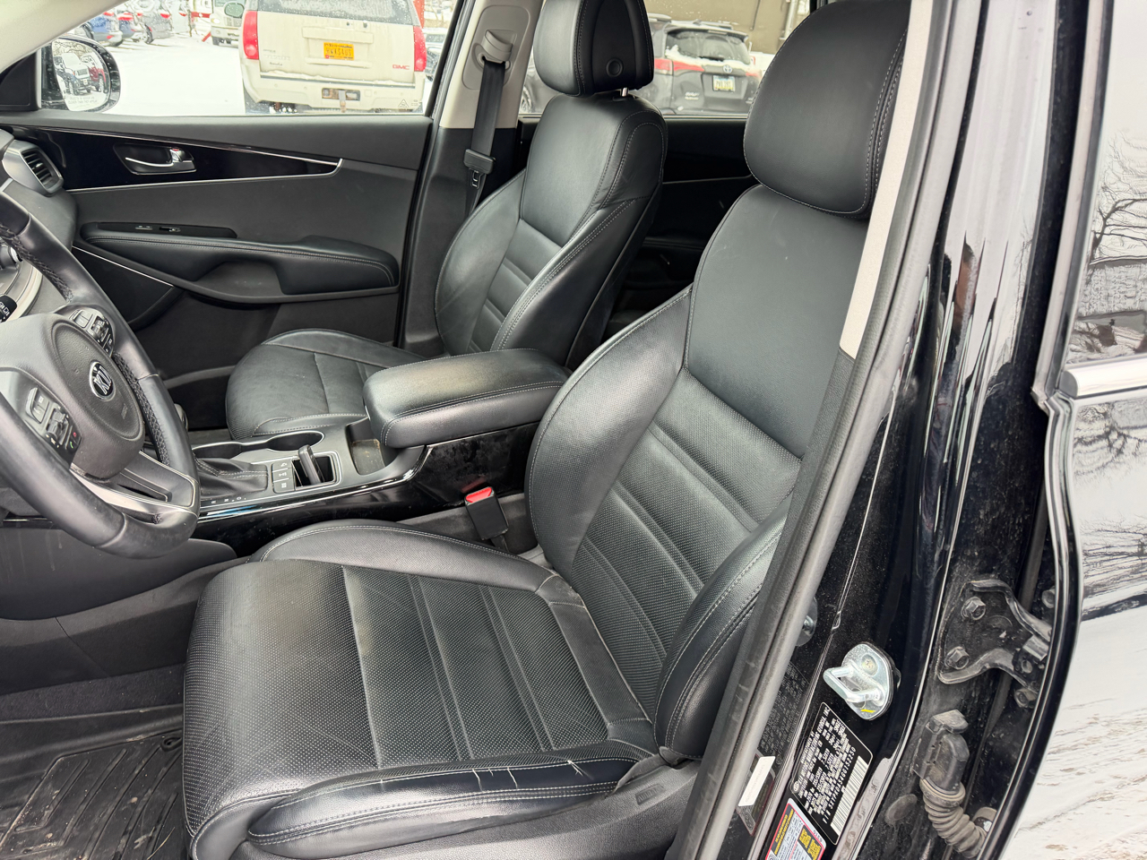 Kia Sorento AWD 4dr 3.3L SX 2016