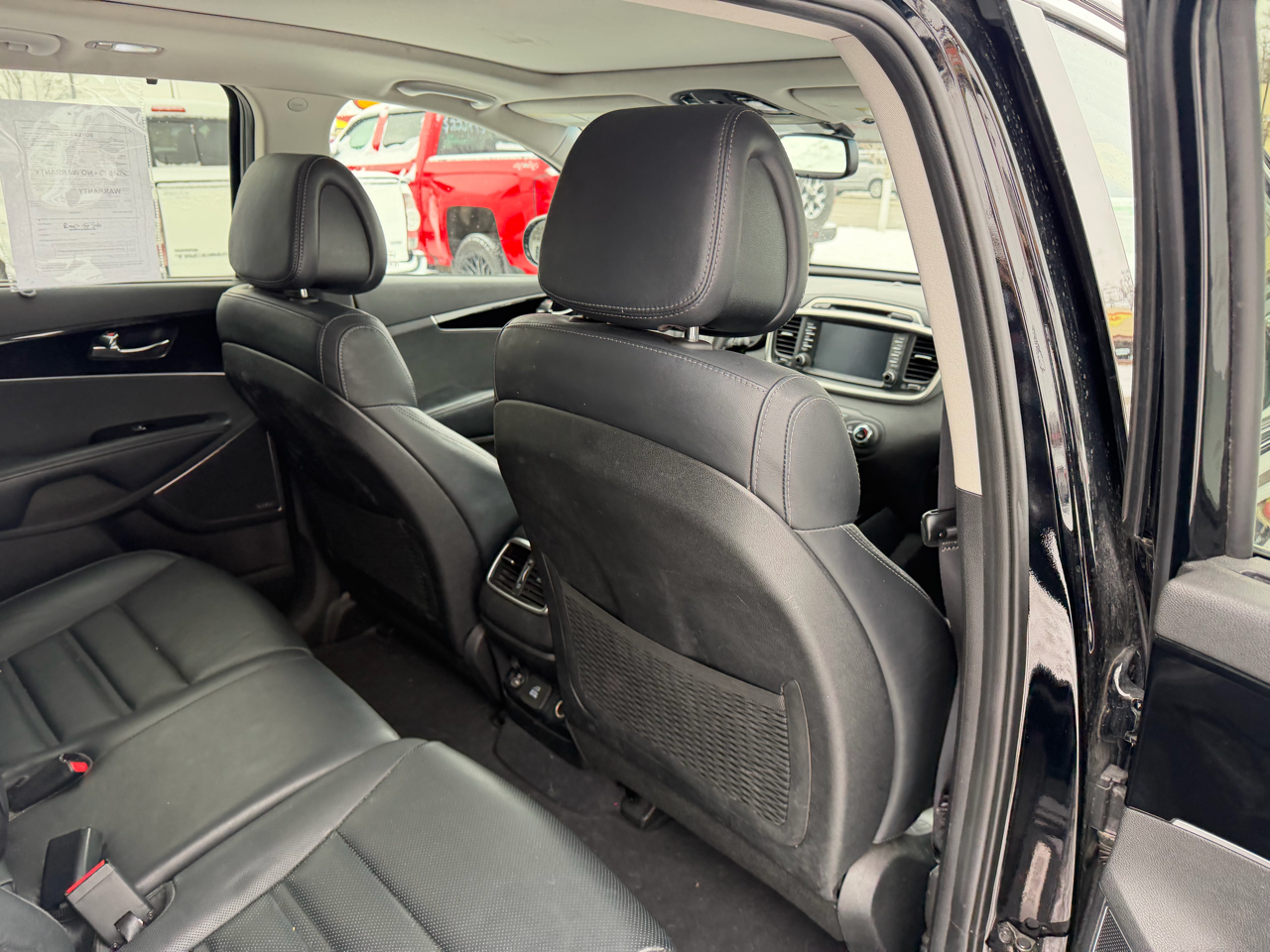 Kia Sorento AWD 4dr 3.3L SX 2016