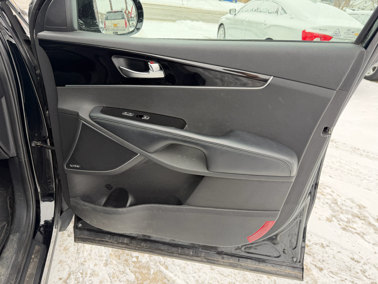 Kia Sorento AWD 4dr 3.3L SX 2016