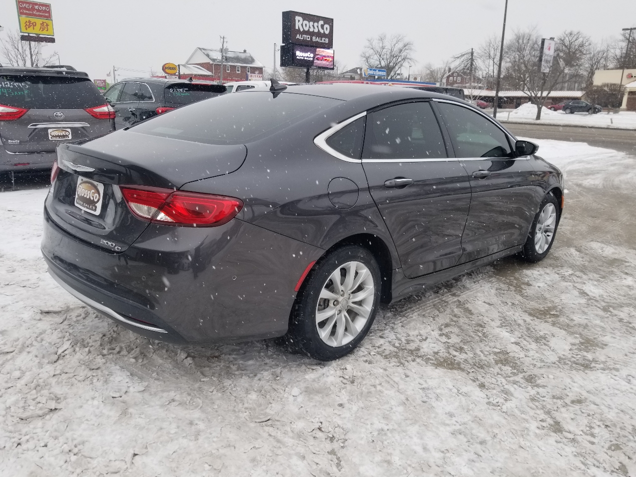Chrysler 200 4dr Sdn C FWD 2016