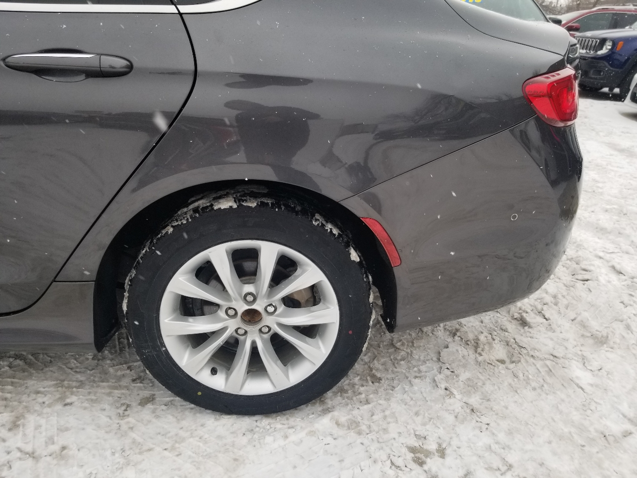 Chrysler 200 4dr Sdn C FWD 2016