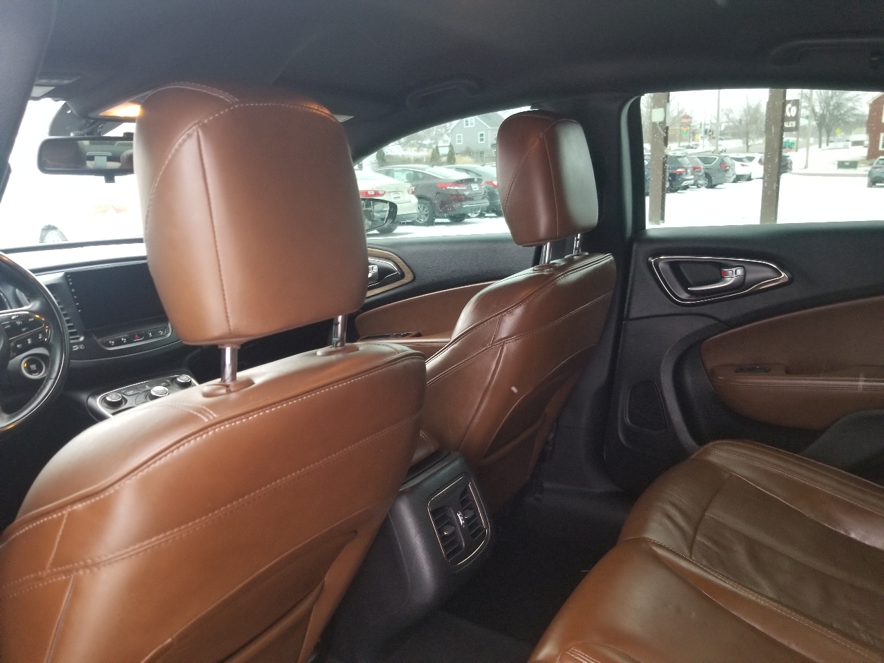 Chrysler 200 4dr Sdn C FWD 2016