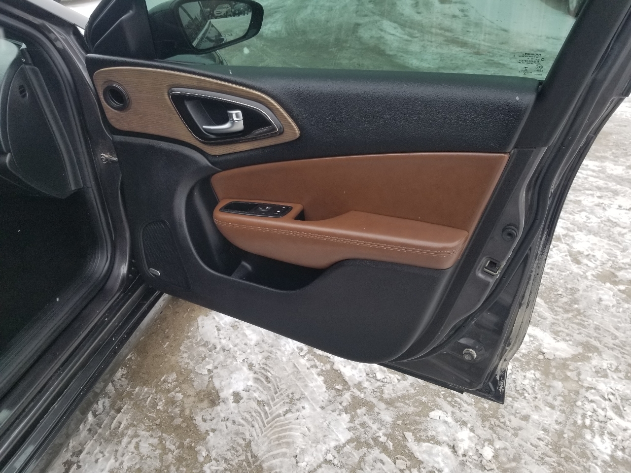 Chrysler 200 4dr Sdn C FWD 2016