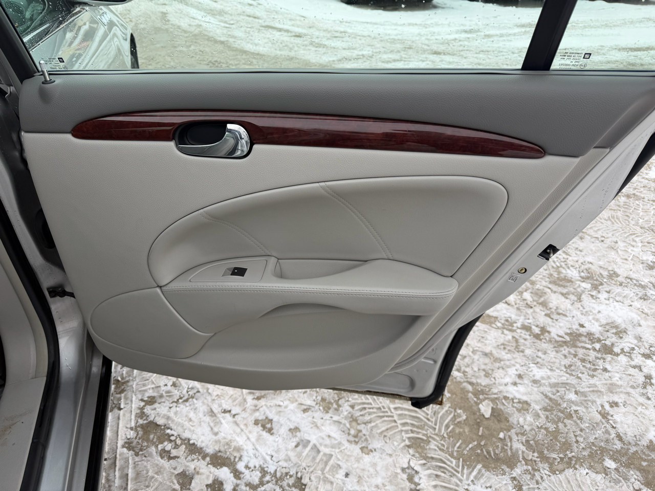 Buick Lucerne 4dr Sdn V6 CXL 2007