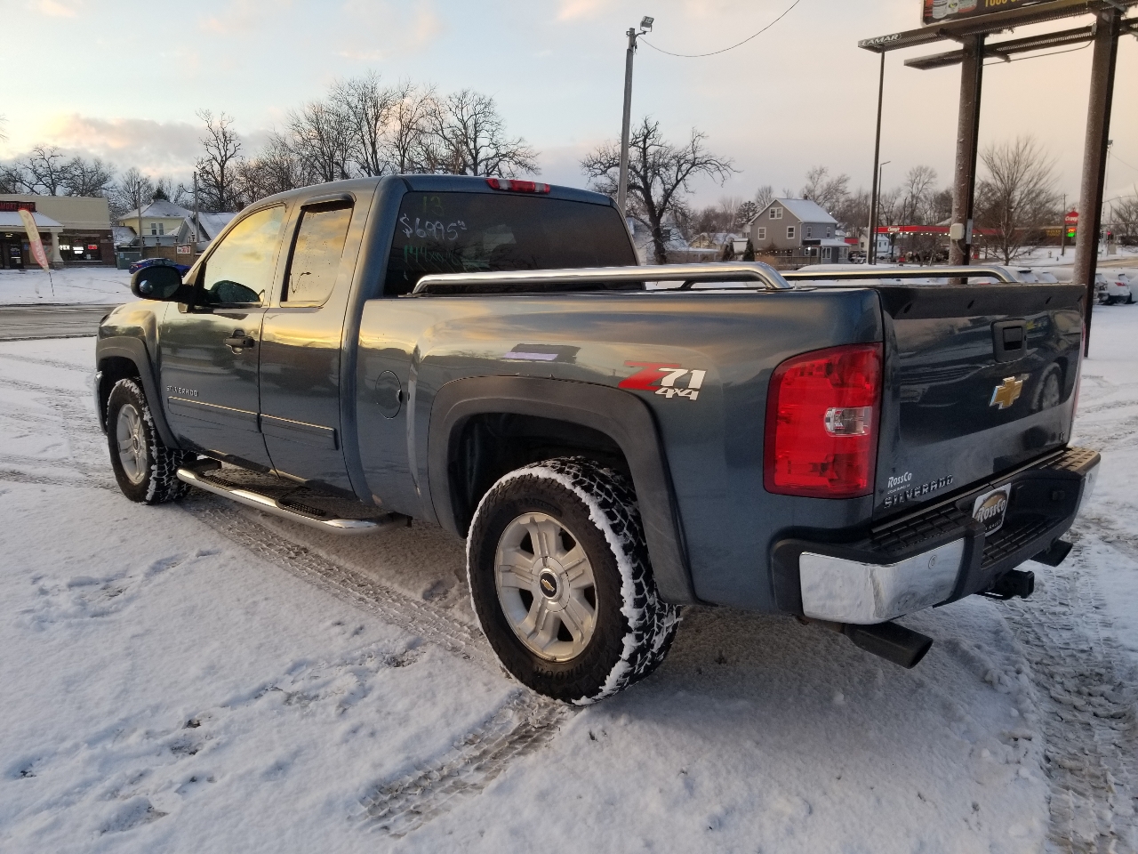 Chevrolet Silverado 1500 4WD Ext Cab 143.5" LT 2013