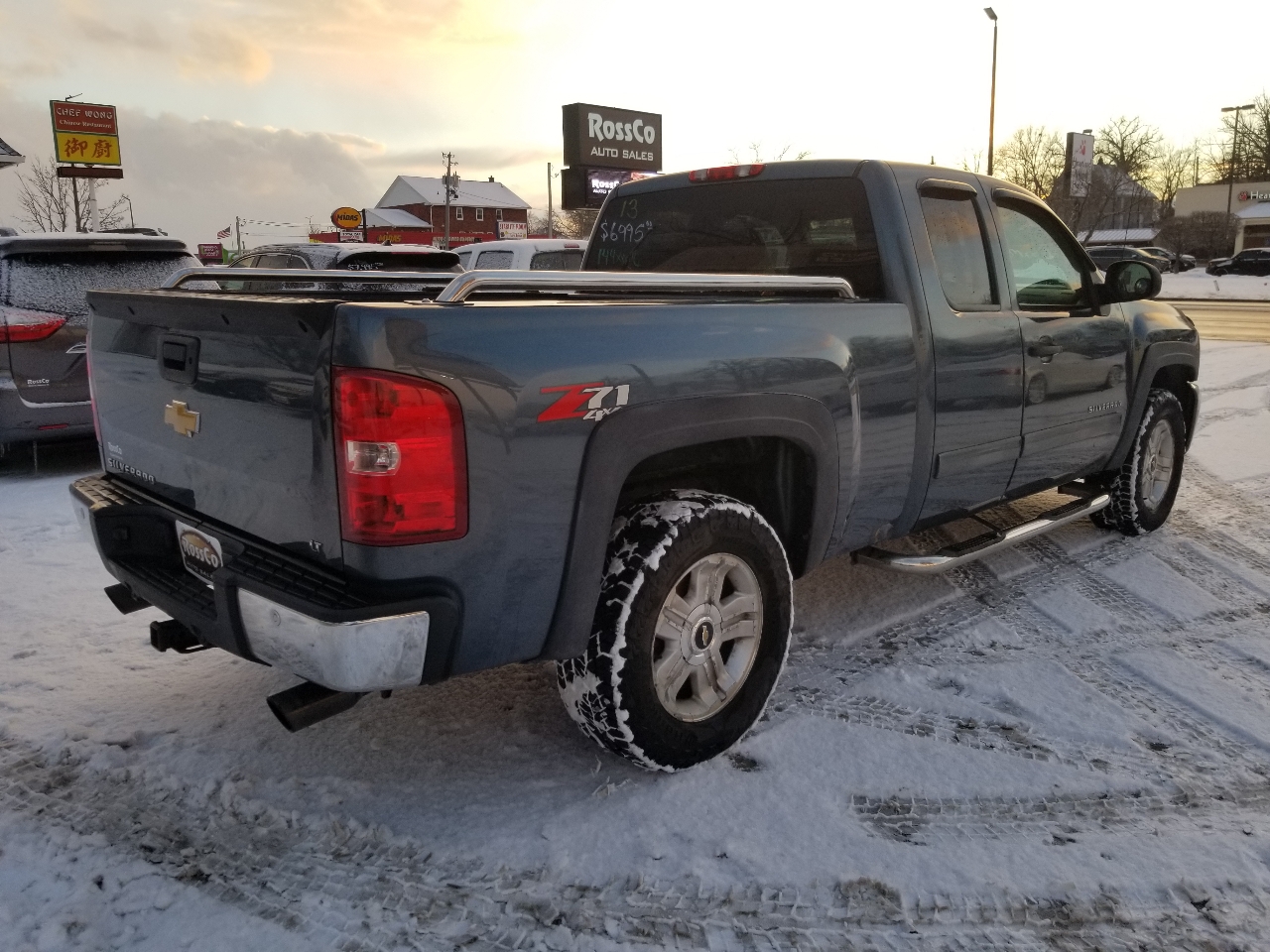 Chevrolet Silverado 1500 4WD Ext Cab 143.5" LT 2013