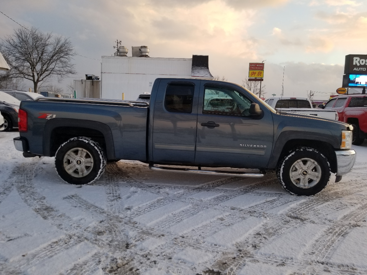 Chevrolet Silverado 1500 4WD Ext Cab 143.5" LT 2013