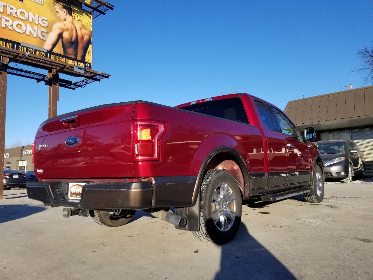 Ford F-150 2WD SuperCab 145" Lariat 2015