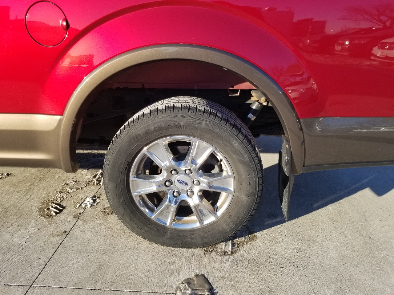 Ford F-150 2WD SuperCab 145" Lariat 2015