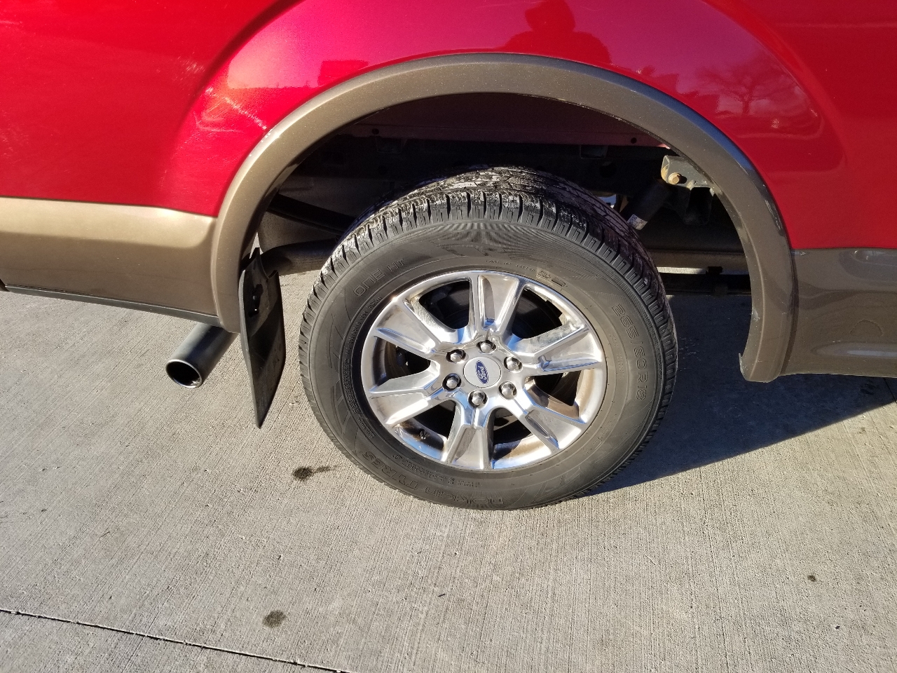 Ford F-150 2WD SuperCab 145" Lariat 2015