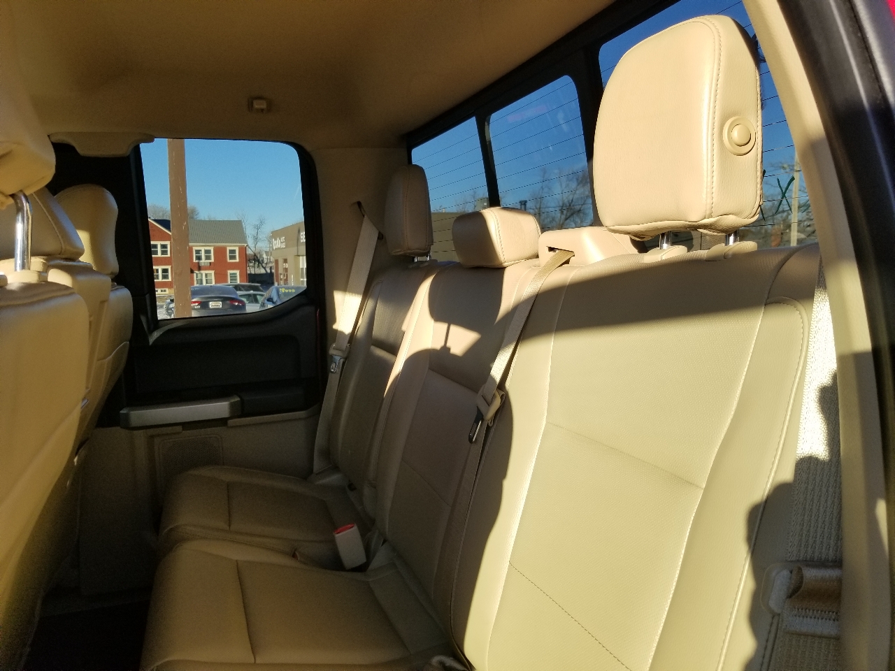 Ford F-150 2WD SuperCab 145" Lariat 2015