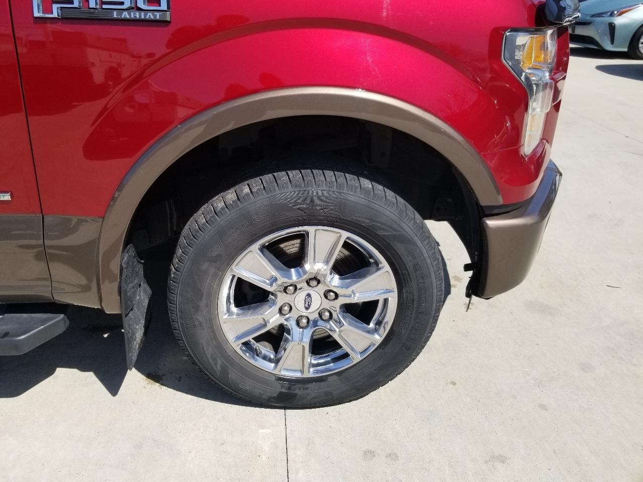Ford F-150 2WD SuperCab 145" Lariat 2015